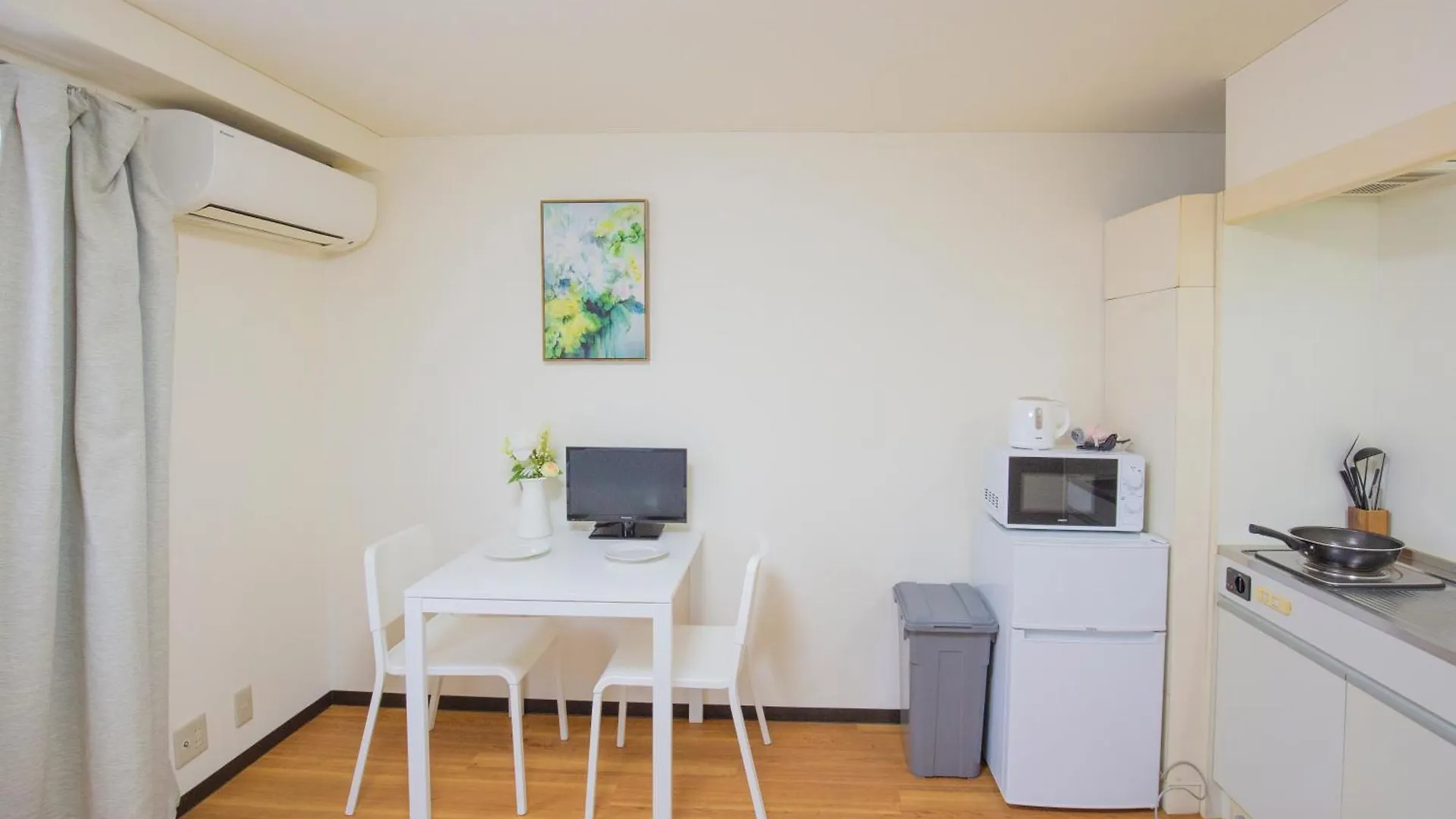 Apartment Charming Guesthouse In The Heart Of Okubo 丶steps To Metro And Convenient Travel! Eos11 Tokyo